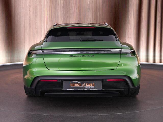 Porsche Taycan Sport Turismo Turbo S 625pk 93 kWh |PTS Mamba green|Burmester|achteras besturing|passenger disp.|pano|carbon ext.|sport chrono|head-up|stoelverkoeling & verwarming|Apple Carplay|memory|