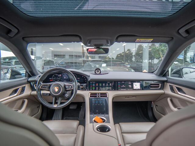Porsche Taycan Performance 84 kWh | 4-wiel sturing | Hud | Bijrijder-display
