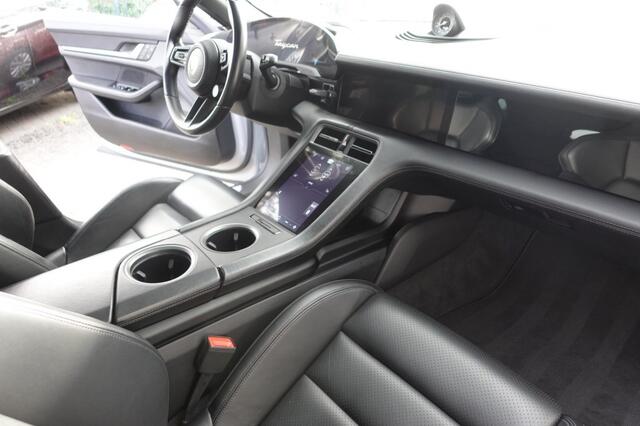 Porsche Taycan 4S PERFORMANCE 93 KWH Sport Turismo