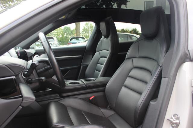 Porsche Taycan Cross Turismo 4S 93 kWh / SoH 93,1% / Panoramadak / 360Camera / Luchtvering / Matrix LED / 21'' / Sportdesign / Bose / Stoel+Stuurverwarming / Dodehoek / DAB / Cruise Control / Warmtepomp
