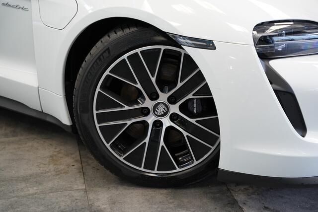 Porsche Taycan Performance 84 kWh ACC Panoramadak Leder Memory Seats