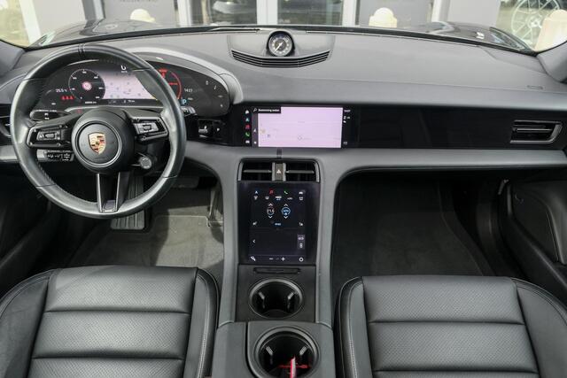 Porsche Taycan Sport Turismo 476pk Performance Plus 93kwh Panoramadak Luchtvering Bose Warmtepomp Sport chrono 20" LMV