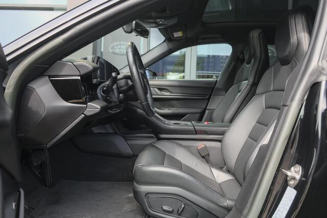 Porsche Taycan Sport Turismo 476pk Performance Plus 93kwh Panoramadak Luchtvering Bose Warmtepomp Sport chrono 20" LMV