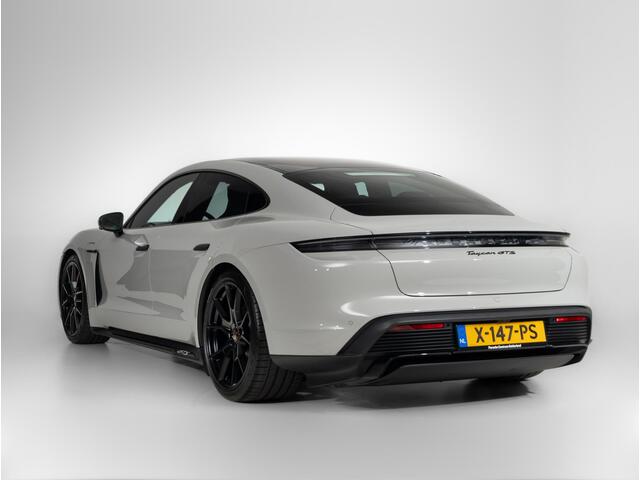 Porsche Taycan GTS