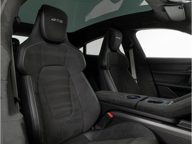 Porsche Taycan GTS