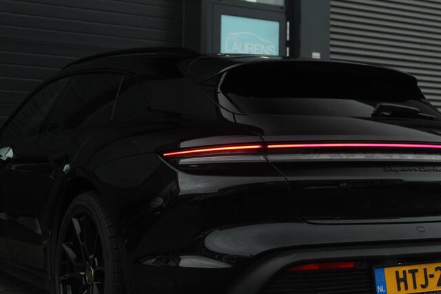 Porsche Taycan Sport Turismo Turbo 93 kWh | Passenger Displ. | Sportchrono | Pano | SOH 91%
