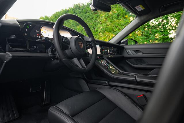 Porsche Taycan Sport Turismo GTS 598pk – foto 4