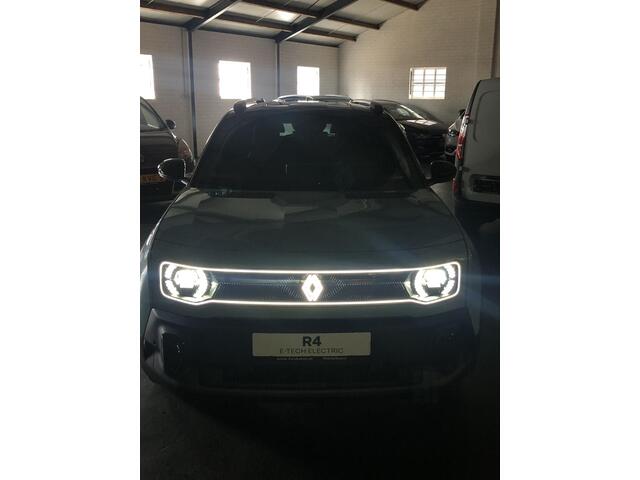 Renault 4 comfort range iconic 52 kWh