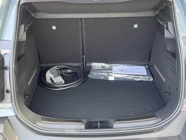 Renault 4 comfort range iconic 52 kWh | Nieuwe auto! | Pack advanced driving assist | Harman/Kardon Sound!