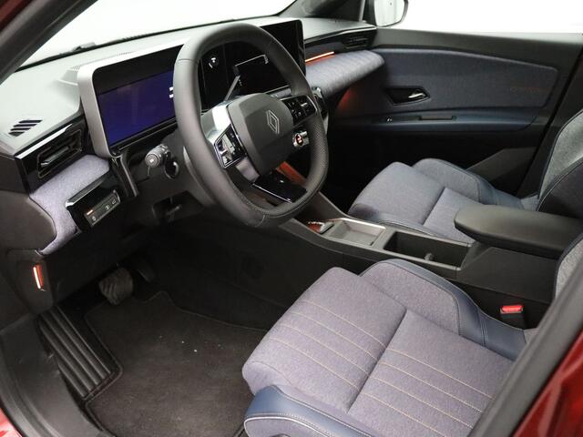 Renault 4 150pk comfort range techno Automaat Camera | Adapt. Cruise | Navi | Parkeersens. v+a | Stoel-/stuurverw.