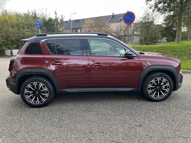 Renault 4 comfort range iconic 52 kWh APPLE CARPLAY ANDROID AUTO / CLIMATE CONTROLE / NAVIGATIE / PACK SAFETY & ADVANCED DRIVING ASSIST.