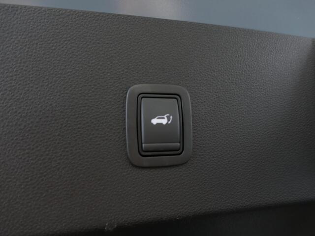 Renault 4 comfort range techno 52 kWh - NIEUW! - Elektrische kofferbakklep - Dodehoek - Stoel + stuurverwarming