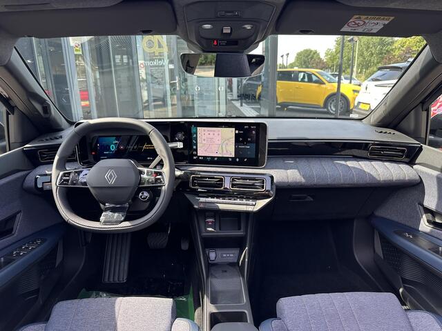 Renault 4 Techno "Plein Sud(TM)" 150 pk Comfort Range l OPEN DAK! l Meer dan ¤ 2.000 voorraadvoordeel! l NU IN DE SHOWROOM!!