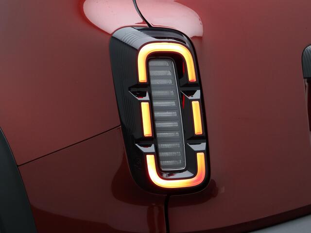 Renault 4 comfort range iconic 52 kWh | Vijf jaar garantie | Active driver assist | Harman Kardon | Elek. achterklep |