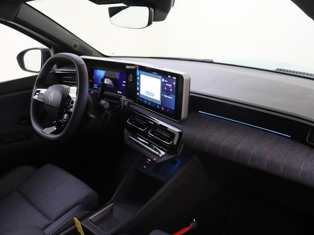 Renault 4 Comfort Range Techno 52 kWh 150PK | Google Navigatie | Adaptieve Cruise Control met Stuurverwarming | Stoel- en Stuurverwarming | 18'' Inch Velgen | Dodehoekdetectie | Apple CarPlay & Android Auto