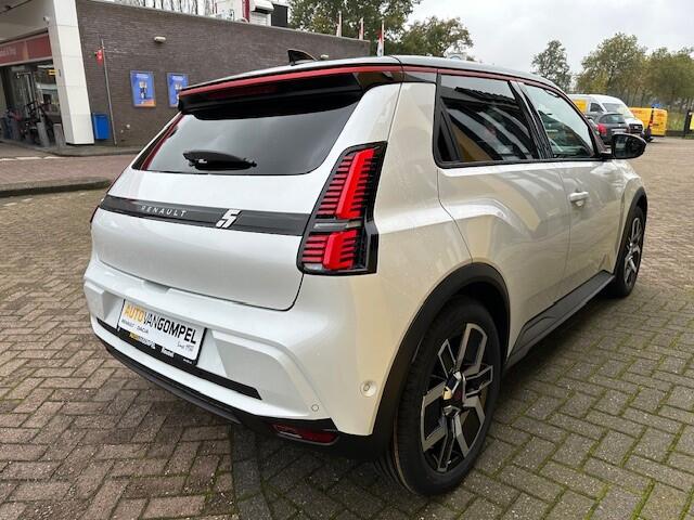 Renault 5 Techno 52 kWh 150PK / HARMAN KARDON / PACK WINTER / V2L ADAPTER / ADVANCED DRIVING ASSIST