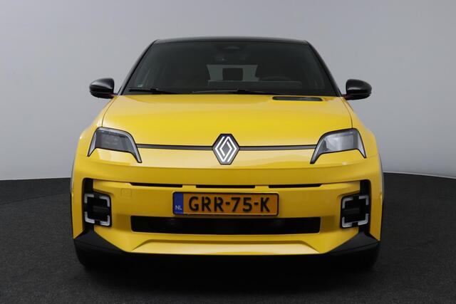 Renault 5 iconic cinq 52 kWh beschikbaar voor proefritten