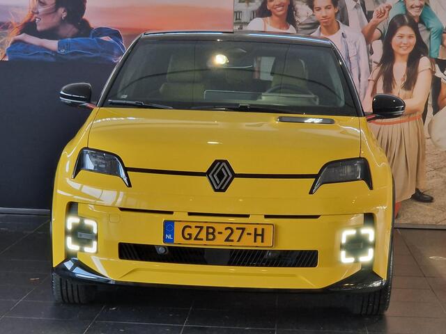 Renault 5 comfort range iconic cinq 52 kWh PACK SAFETY & Driving ASSIST