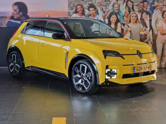 Renault 5 comfort range iconic cinq 52 kWh PACK SAFETY & Driving ASSIST