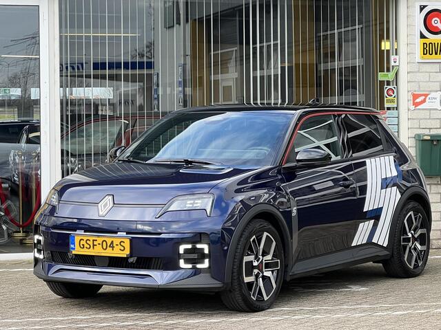 Renault 5 comfort range techno 52 kWh | Demo | Harman & Kardon | Stoel & stuur verwarming | Park assist | Navigatie | DAB |