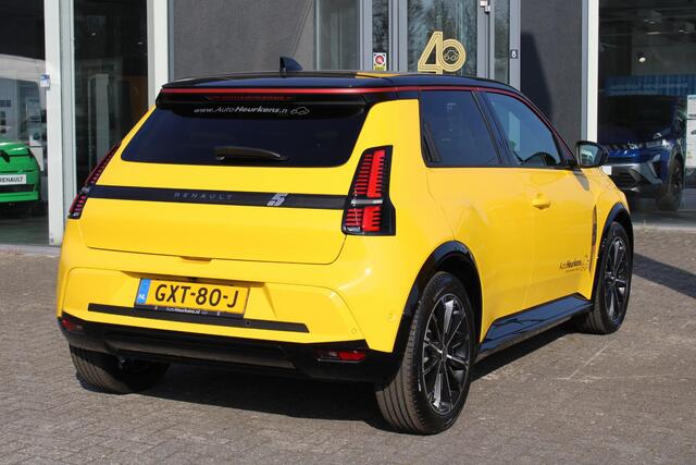 Renault 5 comfort range iconic cinq 52 kWh