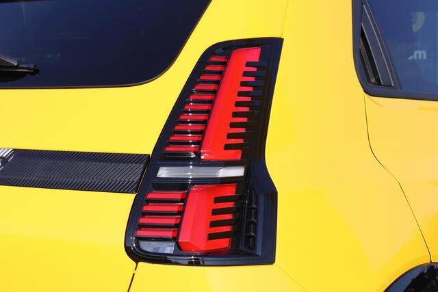 Renault 5 comfort range iconic cinq 52 kWh