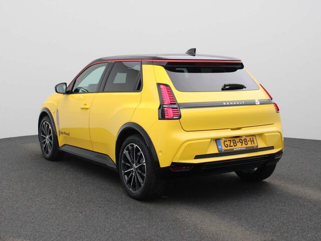 Renault 5 comfort range iconic cinq 52 kWh | ! Beschikbaar voor proefritten ! | Pack Safety & Advanced Driving Assist | Harman Kardon Audio | Camera | Draadloze Smartphonelader | 18" LMV 'Chrono' | LED Pure Vision | Android Automotive