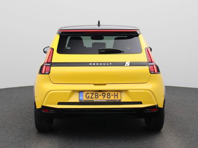 Renault 5 comfort range iconic cinq 52 kWh | ! Beschikbaar voor proefritten ! | Pack Safety & Advanced Driving Assist | Harman Kardon Audio | Camera | Draadloze Smartphonelader | 18" LMV 'Chrono' | LED Pure Vision | Android Automotive
