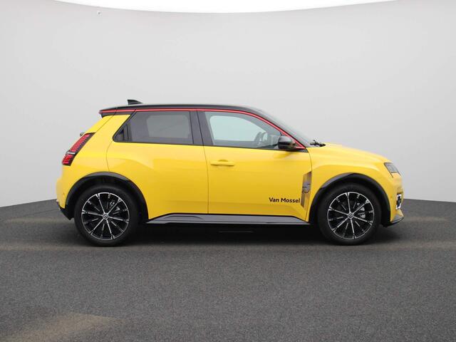 Renault 5 comfort range iconic cinq 52 kWh | ! Beschikbaar voor proefritten ! | Pack Safety & Advanced Driving Assist | Harman Kardon Audio | Camera | Draadloze Smartphonelader | 18" LMV 'Chrono' | LED Pure Vision | Android Automotive