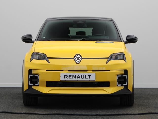 Renault 5 Techno Comfort range | Achteruitrijcamera | ISOFIX-bevestigingssysteem voor kinderzitjes op passagiersstoel en op de twee buitenste zitplaatsen achter | LED-dagrijverlichting met specifiek vormgegeven lichtsignatuur