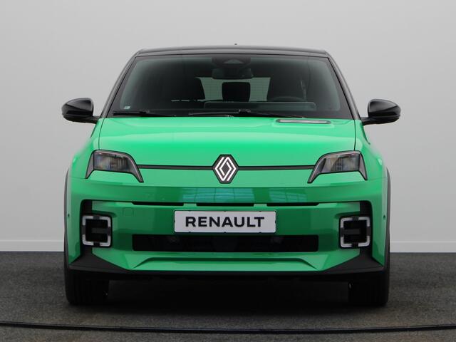 Renault 5 Techno Comfort range | Achteruitrijcamera | ISOFIX-bevestigingssysteem voor kinderzitjes op passagiersstoel en op de twee buitenste zitplaatsen achter | LED-dagrijverlichting met specifiek vormgegeven lichtsignatuur