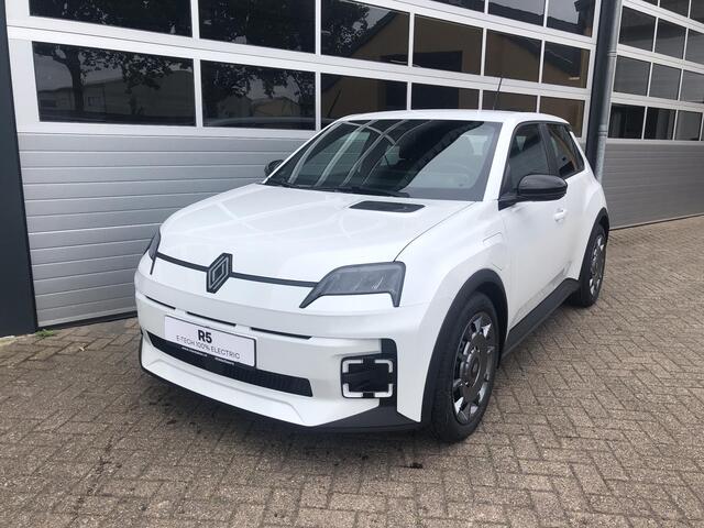 Renault 5 Night & Day urban range 40 kWh VOORRAAD