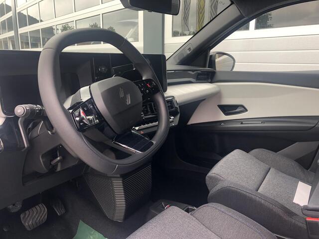 Renault 5 Night & Day urban range 40 kWh VOORRAAD