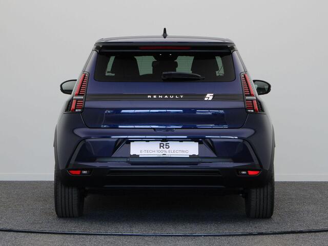 Renault 5 urban range techno 40 kWh | Stoel- en stuurwielverwarming | Achteruitrijcamera | Apple carplay | Android auto |