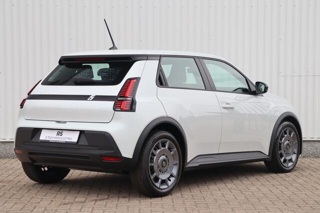 Renault 5 Urban Range Evolution 40 kWh | ¤1500 voordeel | Pack Winter | Carplay | Parkeersensoren | Climate Control | All-season