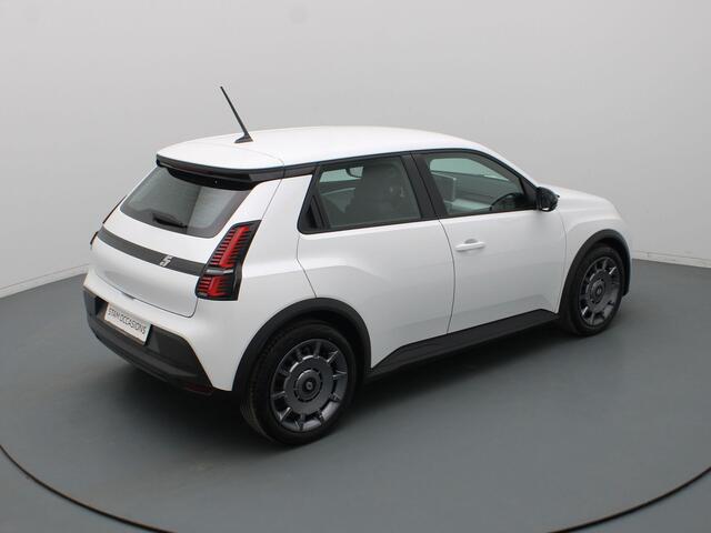 Renault 5 120pk urban range evolution 40 kWh Automaat Cruise | Climate | Carplay | Parkeersens. achter | Stoelverw.