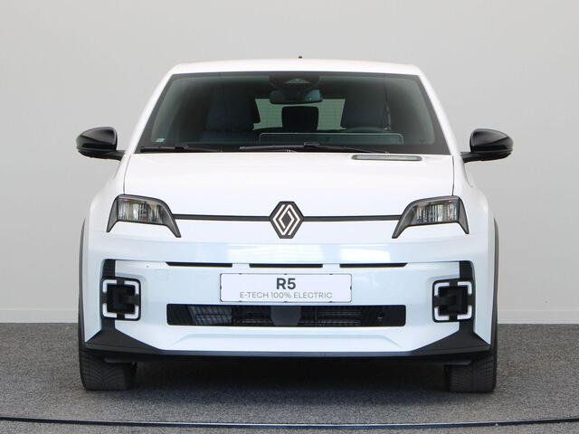 Renault 5 comfort range techno 52 kWh | All season banden | Achteruitrijcamera | Parkeersensoren achter |