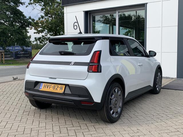 Renault 5 urban range evolution 40 kWh | Apple CarPlay / Android Auto | Parkeersensoren achter | Cruise Control |
