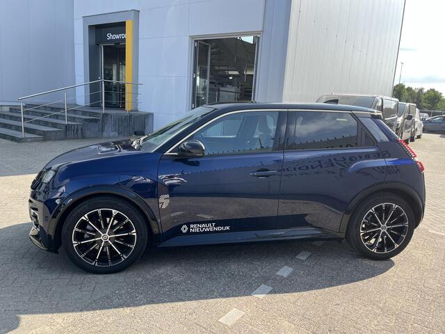 Renault 5 comfort range iconic cinq 52 kWh / PACK SAFETY & ADVANCED DRIVING ASSIST / HARMAN KARDON AUDIO / ADAPTER V2L / Demo Zuidoost / vraag naar beschikbaarheid