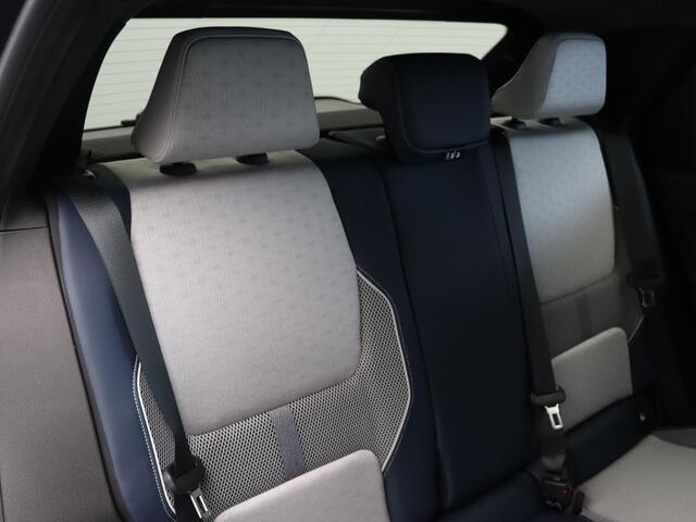 Renault 5 comfort range Roland-Garros 52 kWh | Harman kardon | Active driver assist | Blind spot warning |