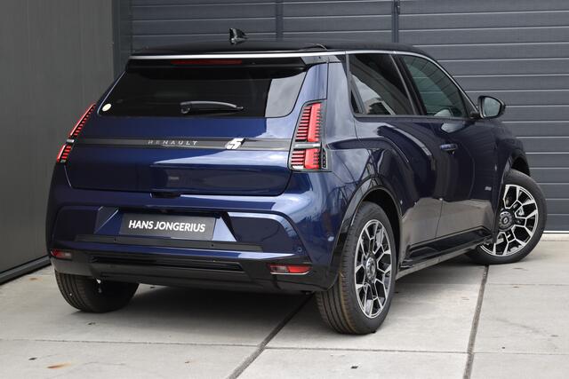 Renault 5 Roland-Garros | Achteruitrijcamera | Elektrisch verwarmbare voorstoelen | ISOFIX-bevestigingssysteem voor kinderzitjes op passagiersstoel en op de twee buitenste zitplaatsen achter