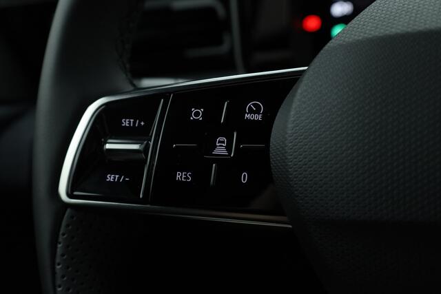 Renault 5 comfort range iconic cinq 52 kWh | Navi | Stoel- Stuurverw. | Adapt. Cruise | Camera | 18'' | Apple CarPlay