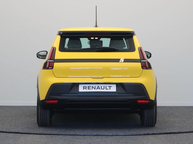 Renault 5 urban range evolution 40 kWh | 17% bijtelling | Stoelverwarming | DC lader | Parkeersensoren achter | Warmtepomp |