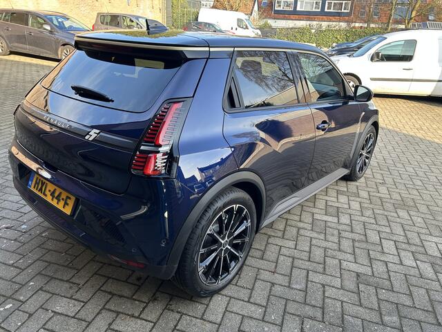 Renault 5 comfort range iconic cinq 52 kWh