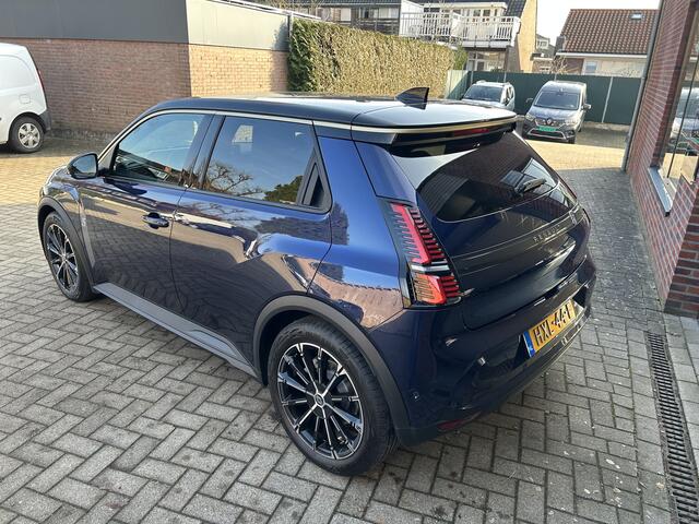 Renault 5 comfort range iconic cinq 52 kWh