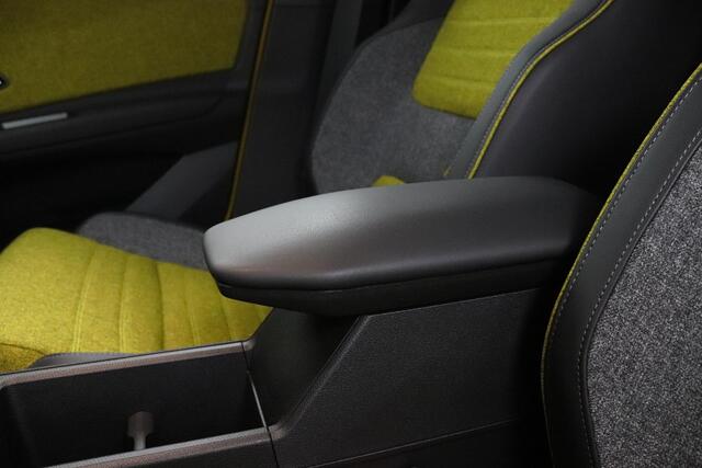 Renault 5 urban range iconic cinq 40 kWh | Pack Safety |