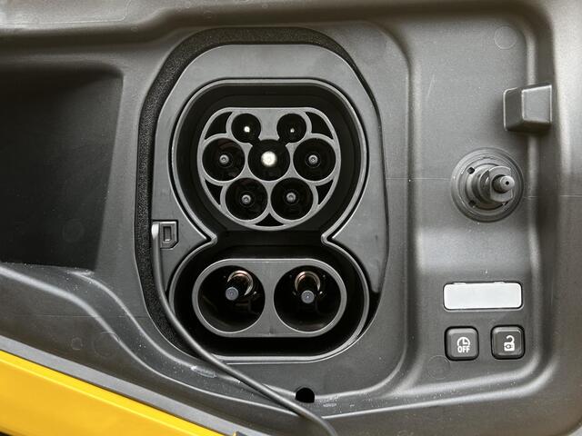 Renault 5 comfort range iconic cinq 52 kWh / Adaptief Cruise Control / Google Navigatie / Achteruitrijcamera / Stoel & Stuurverwarming / CCS Snel Laden /