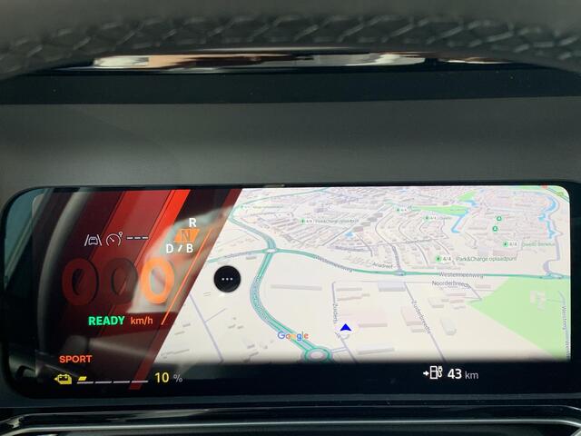 Renault 5 Comfort Range | Roland-Garros 52 kWh | Pack safety & Advanced driving assist | Harman Kardon premium audio- systeem | Satijnzwarte dakafwerking