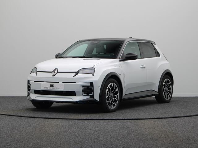 Renault 5 Roland-Garros Comfort range | Achteruitrijcamera | Elektrisch verwarmbare voorstoelen | ISOFIX-bevestigingssysteem voor kinderzitjes op passagiersstoel en op de twee buitenste zitplaatsen achter