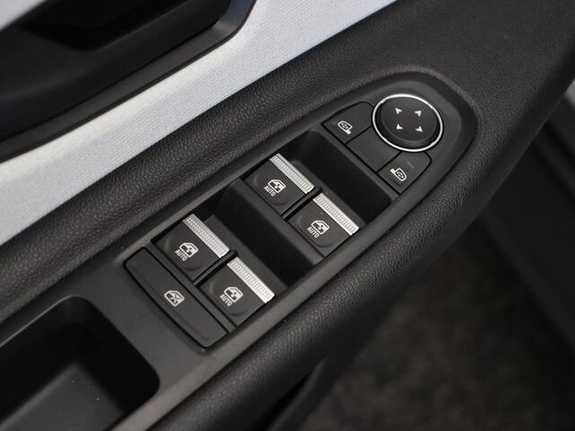 Renault 5 urban range evolution 40 kWh | 17% bijtelling | Stoelverwarming | DC lader | Parkeersensoren achter | Warmtepomp |